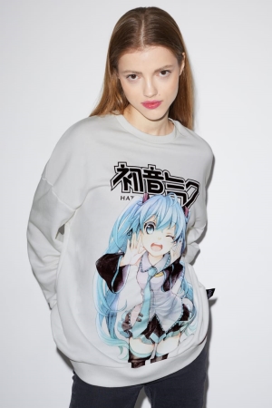 C&A Clockhouse Hatsune Miku Sweatshirts Wit | WJR-542738