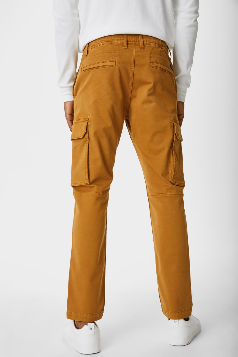 C&A Cargo Tapered Fit Broek Mosterdgeel Geel | EXV-951760